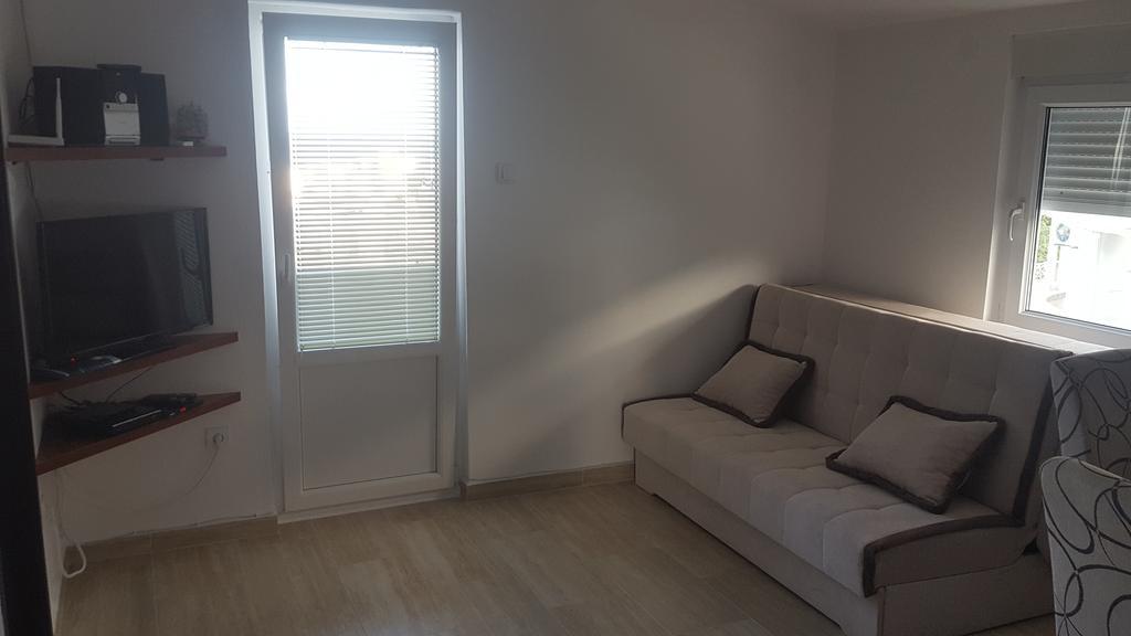 Apartments Diva Dobra Voda Eksteriør bilde